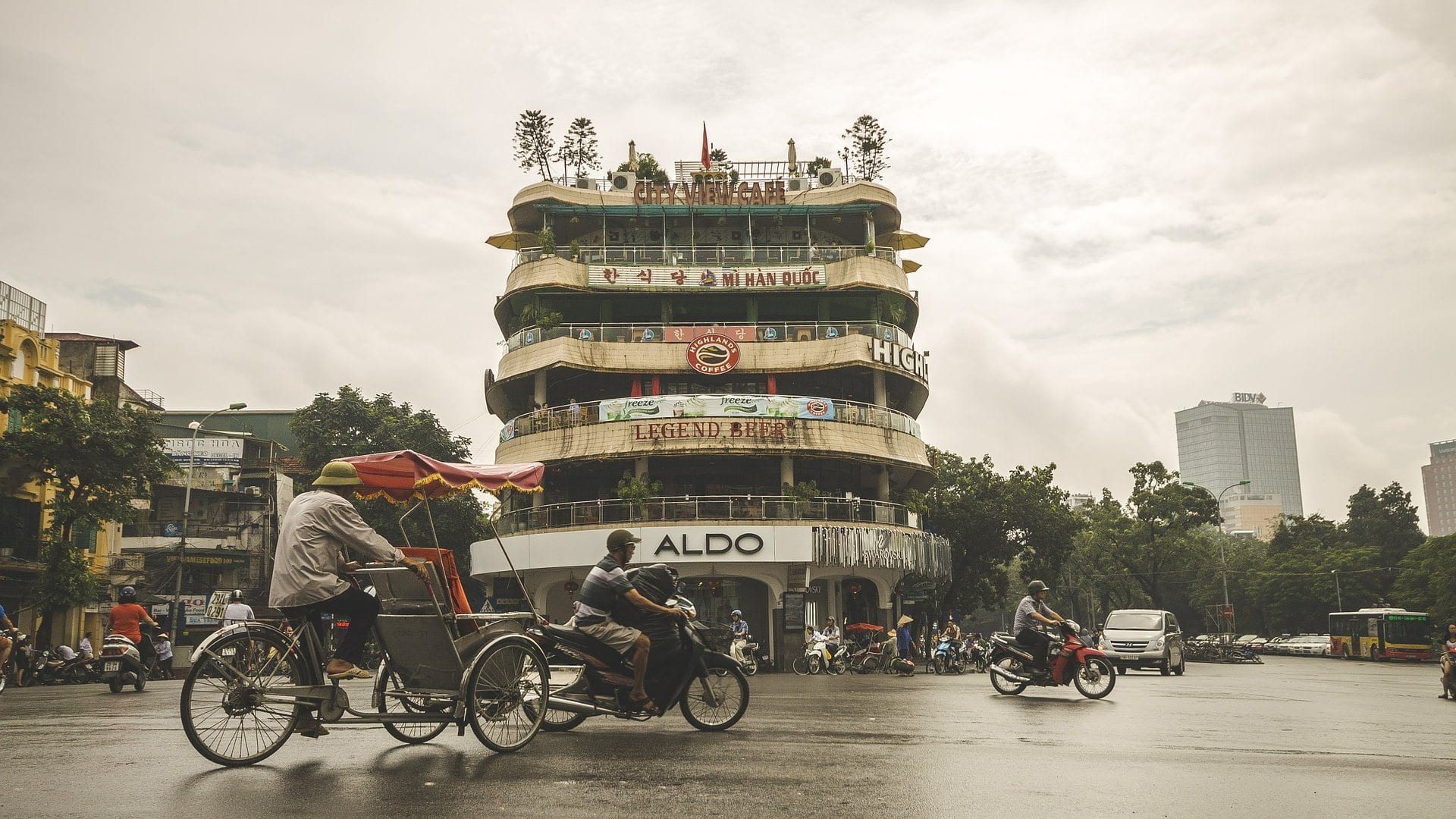 Hà Nội đưa chỉ tiêu không khí sạch vào nghị quyết, giao thông xanh là giải pháp then chốt